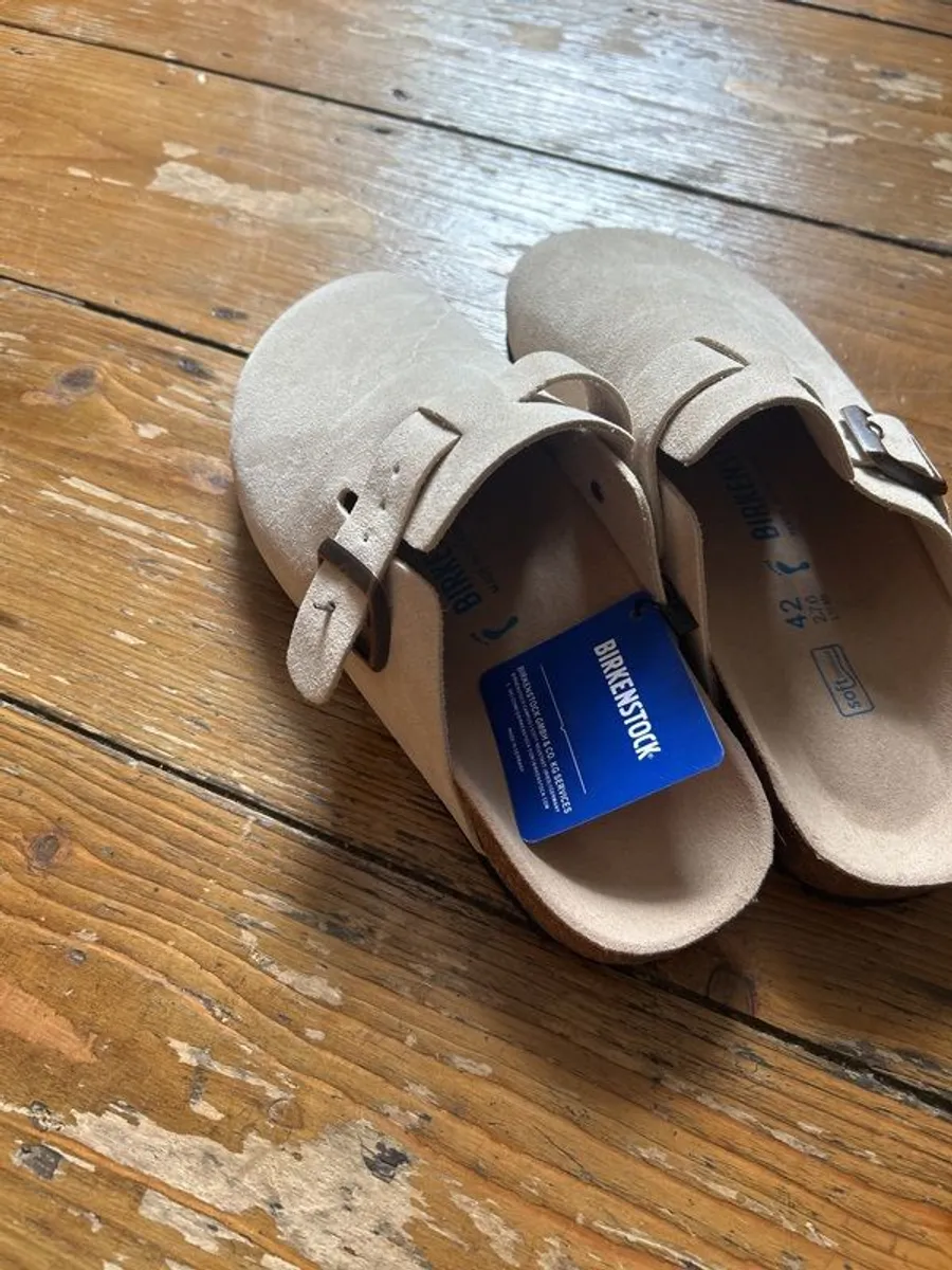 Birkenstock Boston Clogs Size 8 - Image 3