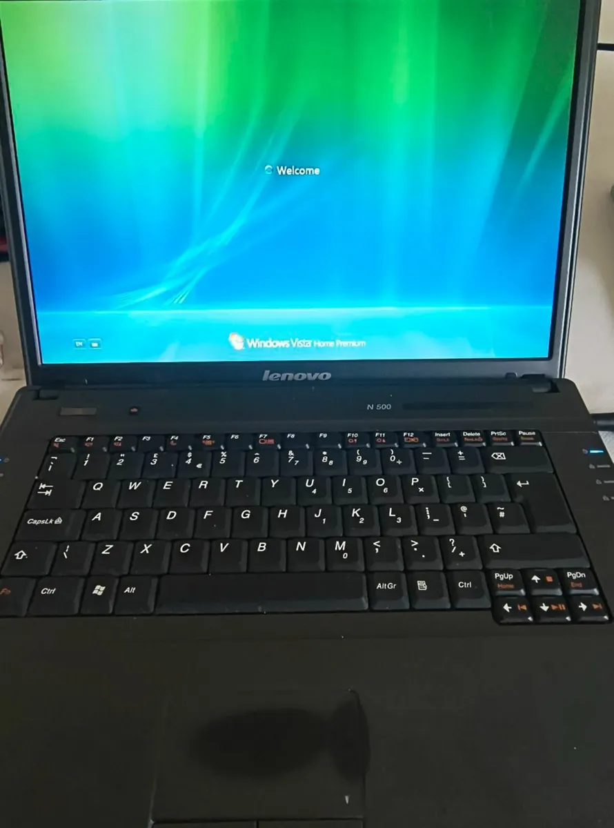 Lenovo N500 Laptop - Image 1