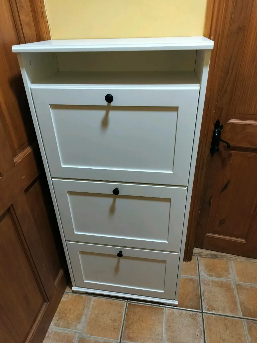 Shoe cabinet Brusali - Image 1