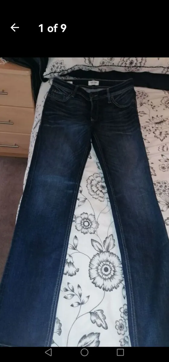 In like new condition beautiful mens jack & Jones - Image 1