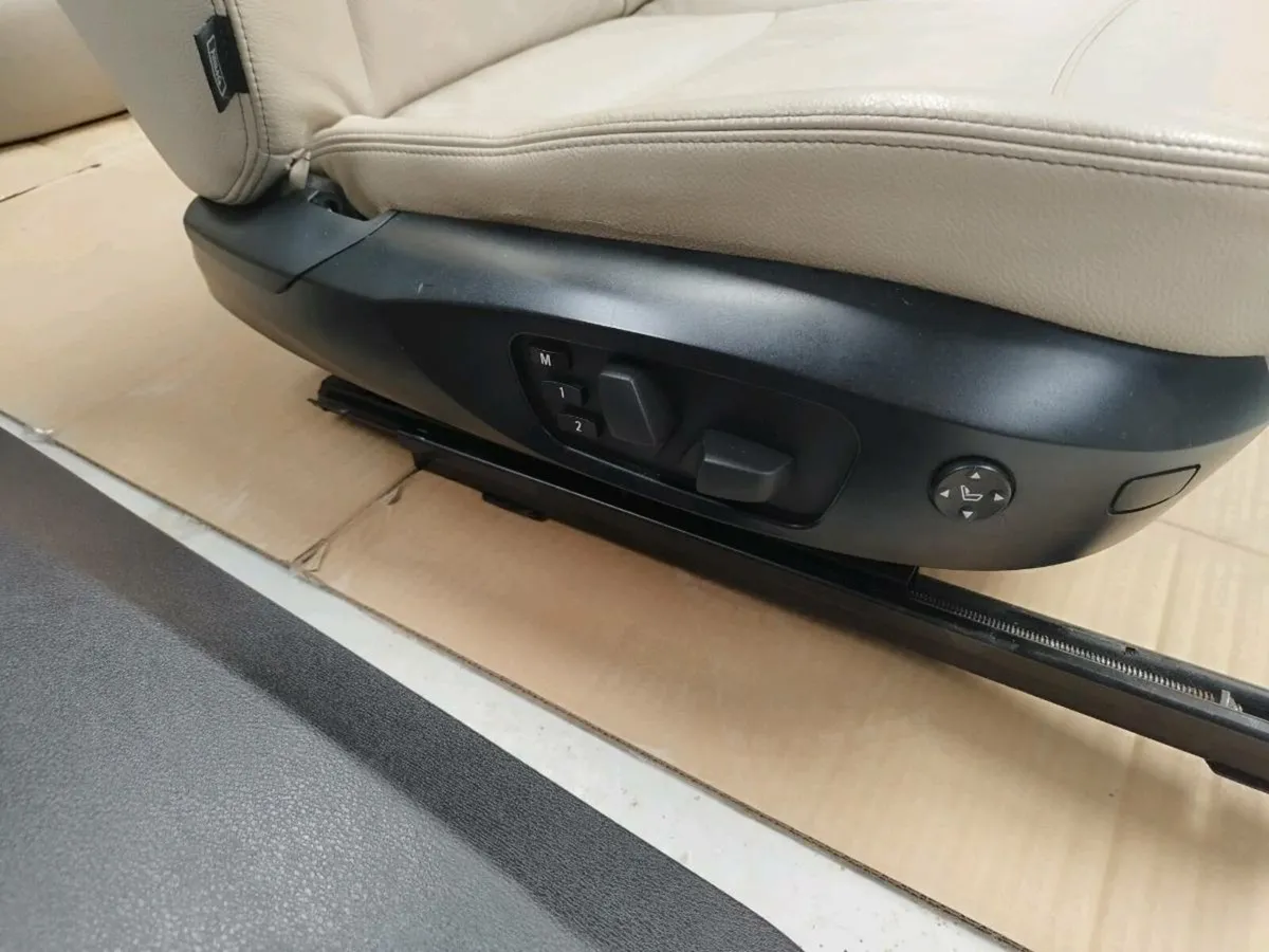 BMW X3 X4 F25 F26 SEATS AND DOOR CARDS - Image 3