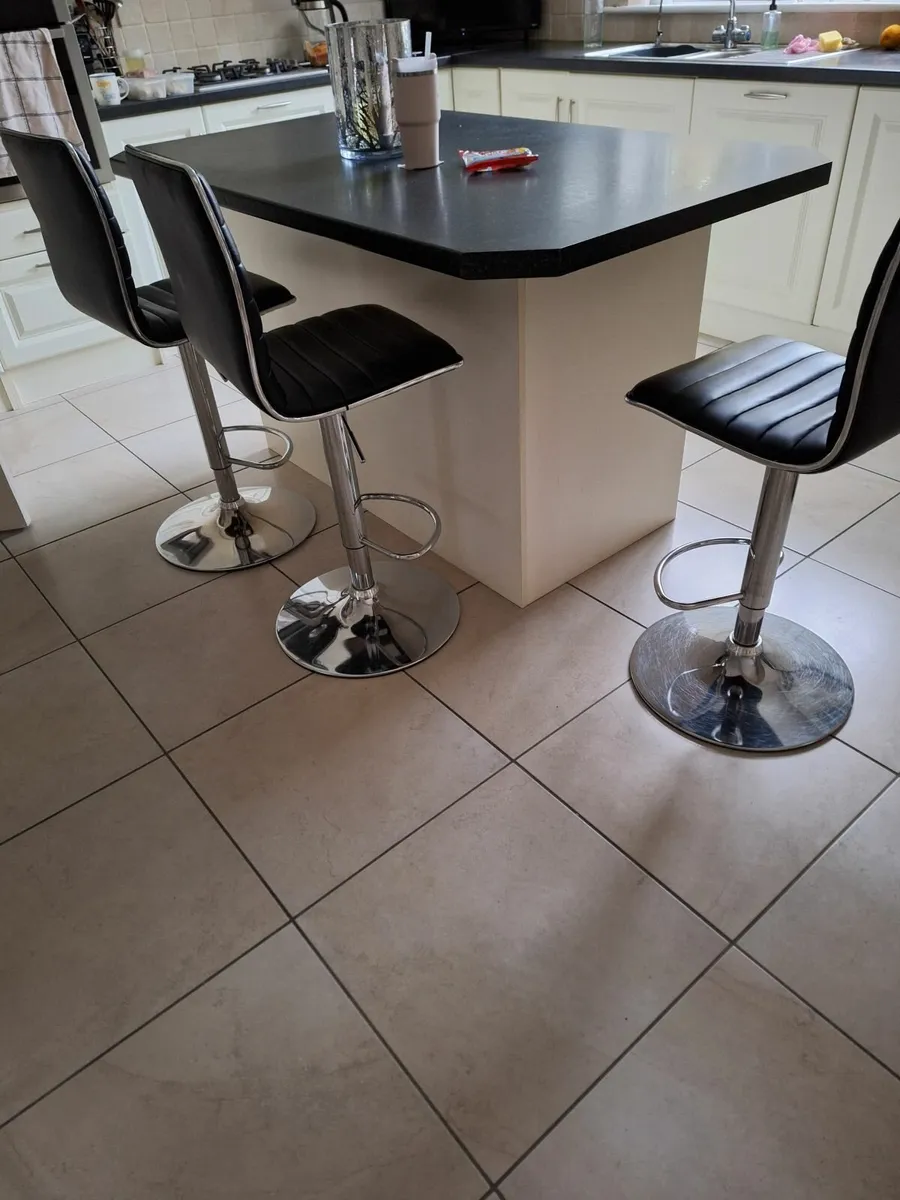Kitchen Stools - Image 3