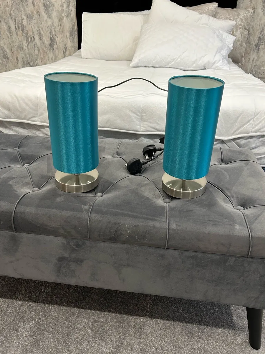 Bedside lamps - Image 1