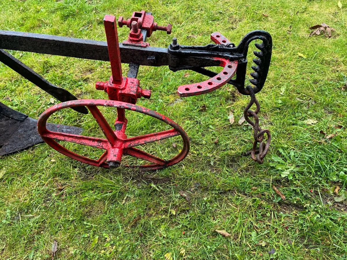 Pierce single furrow plough - Image 3