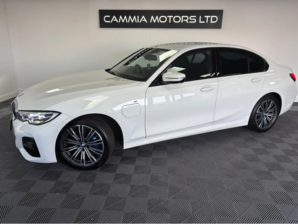 BMW 3-Series *BMW 330e* *PETROL PLUG IN HYBRID* *L - Image 2