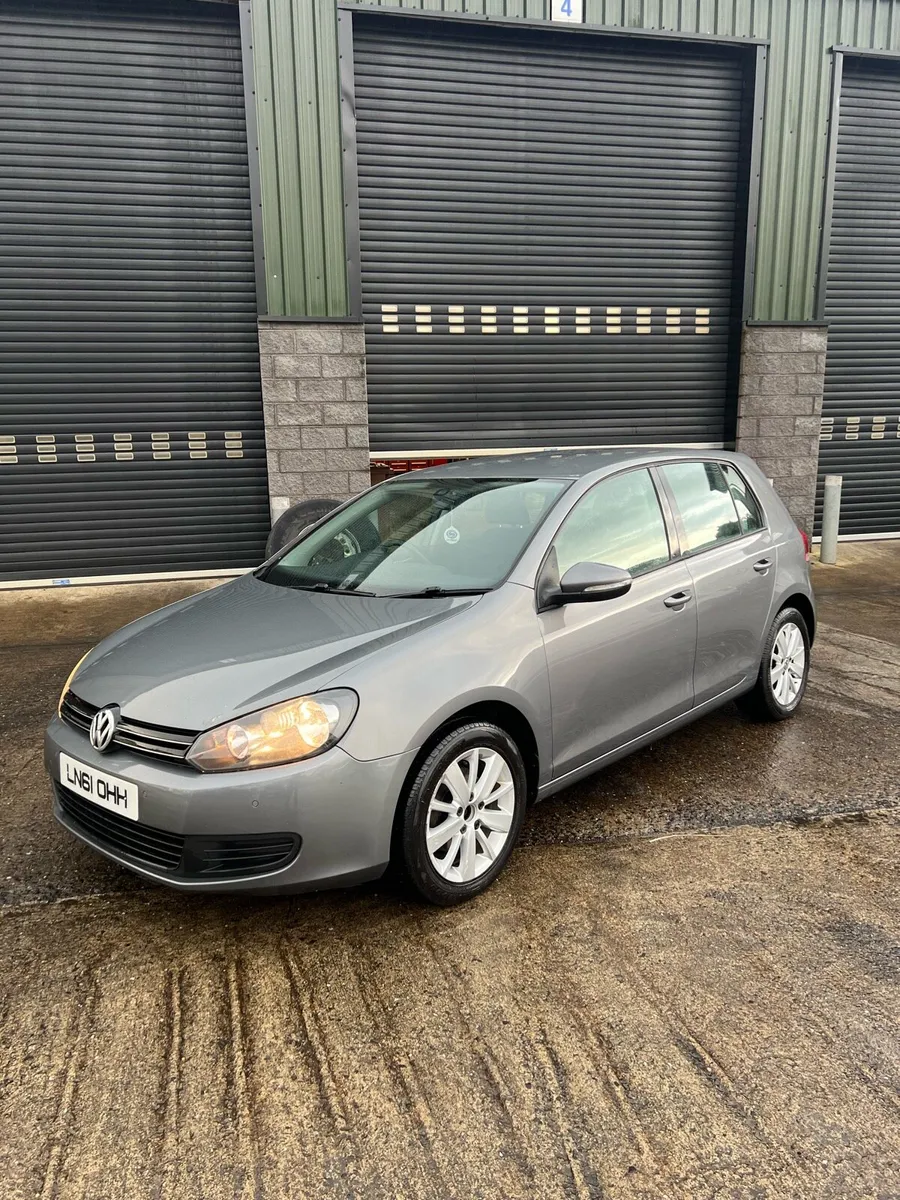2011 Volkswagen Golf 1.6 Tdi - Image 1