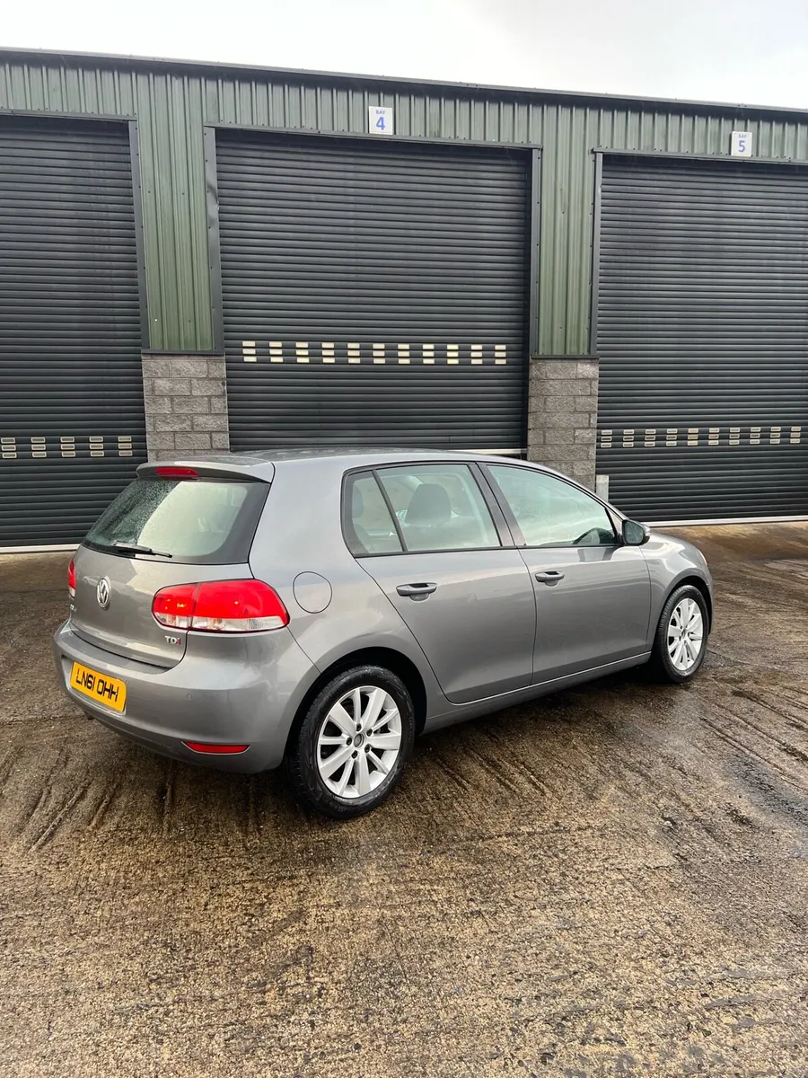 2011 Volkswagen Golf 1.6 Tdi - Image 3