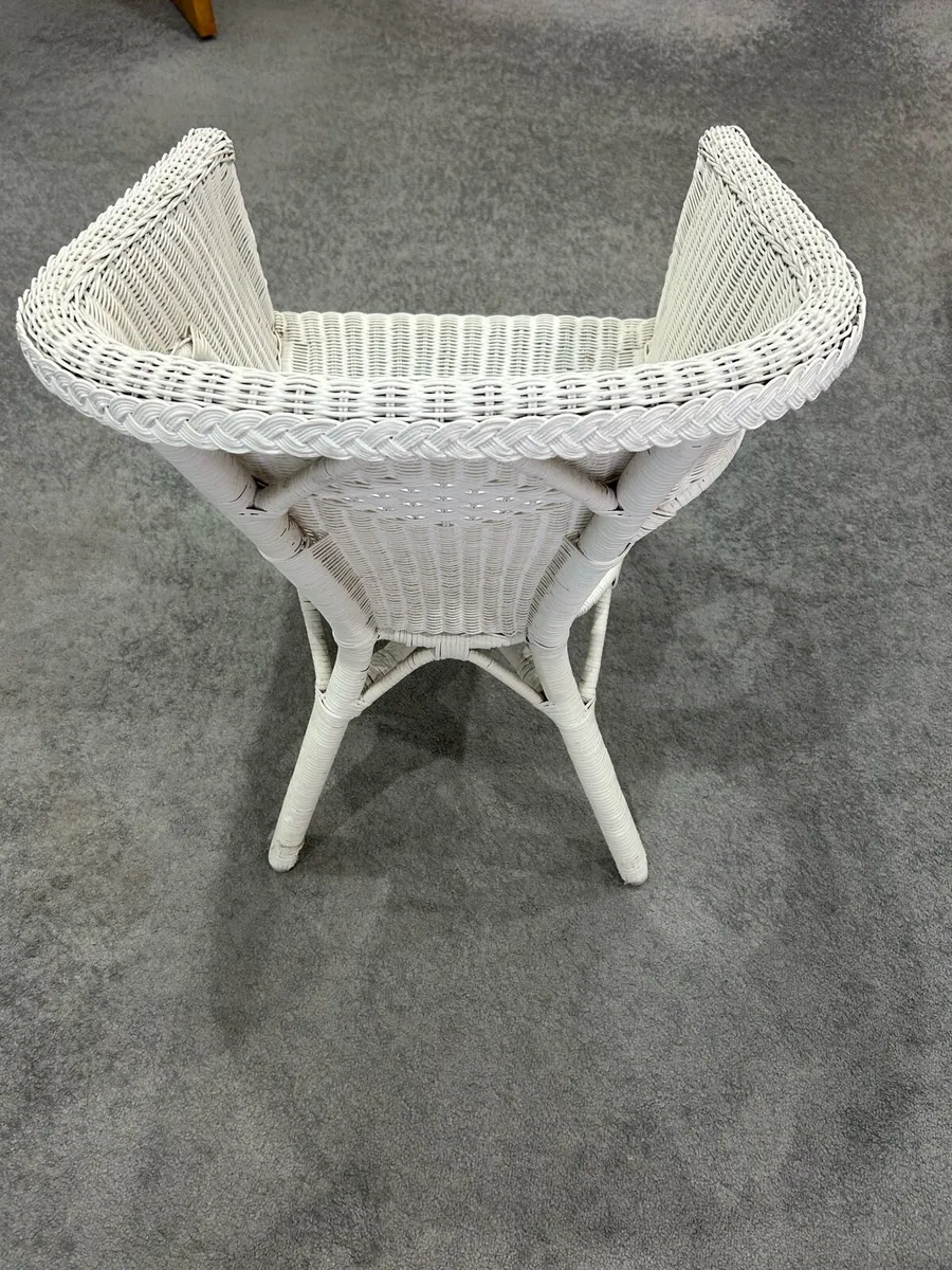 Wicker chair - Image 2