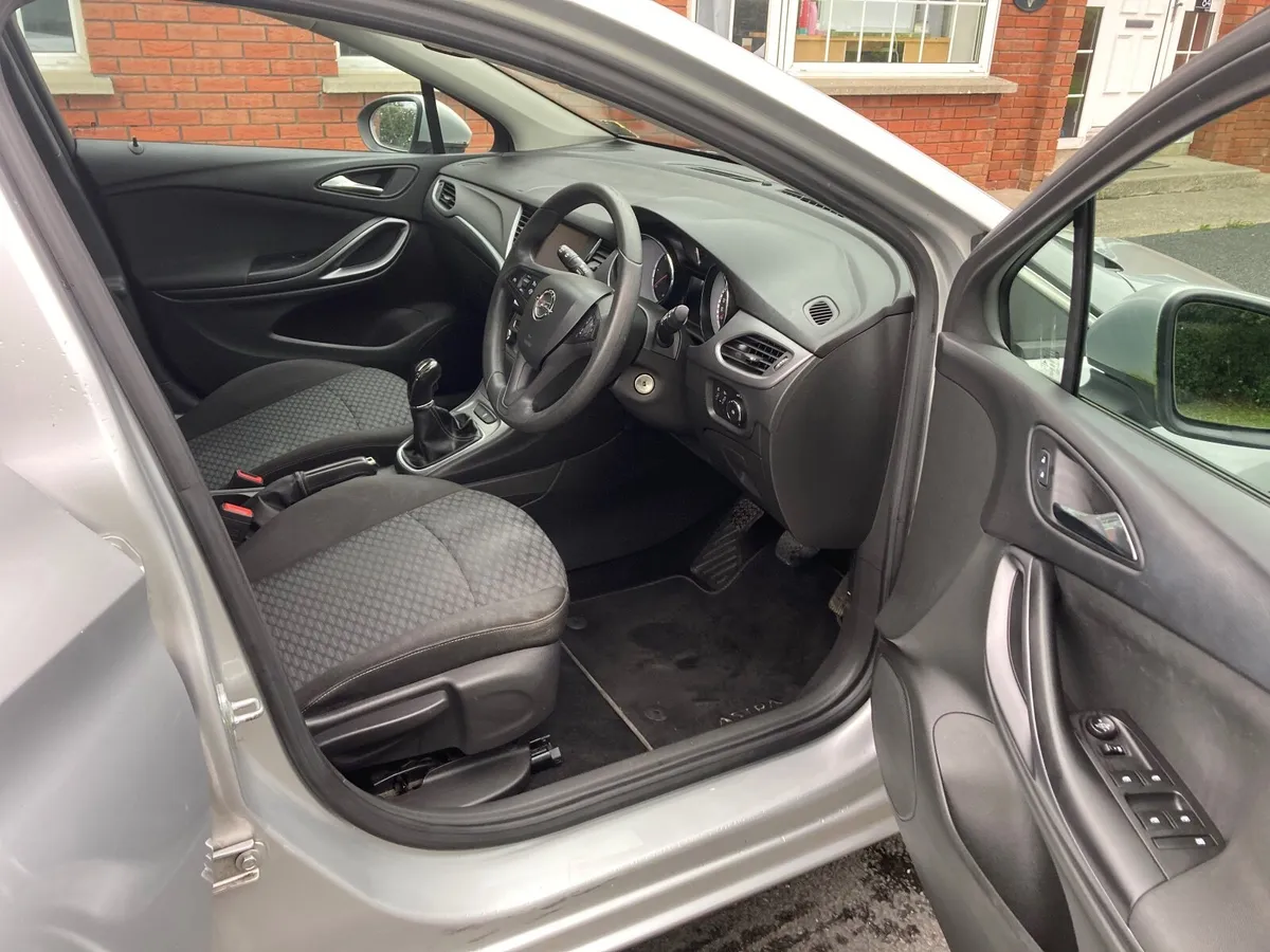 Opel Astra 2016 Taxed and Tested - Image 3