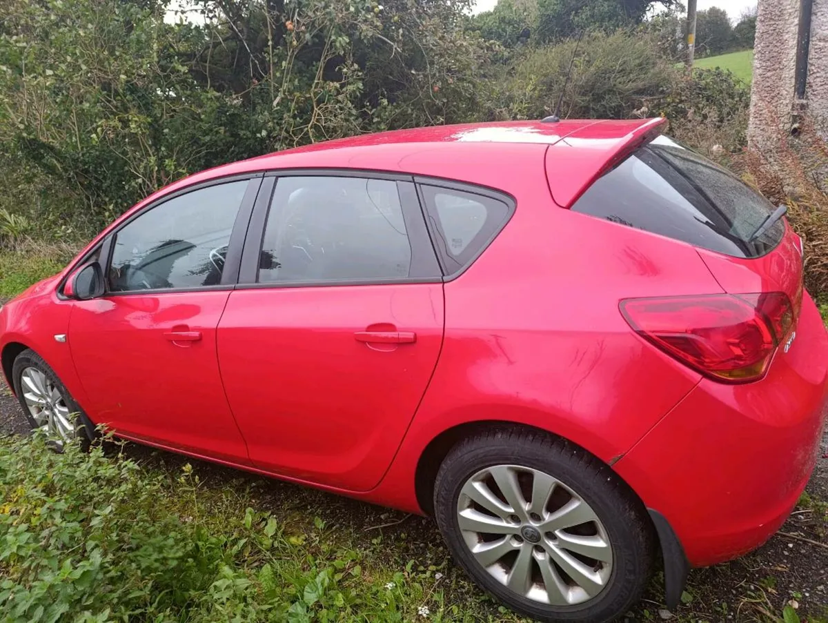 Vauxhall Astra 1.7D - Image 2