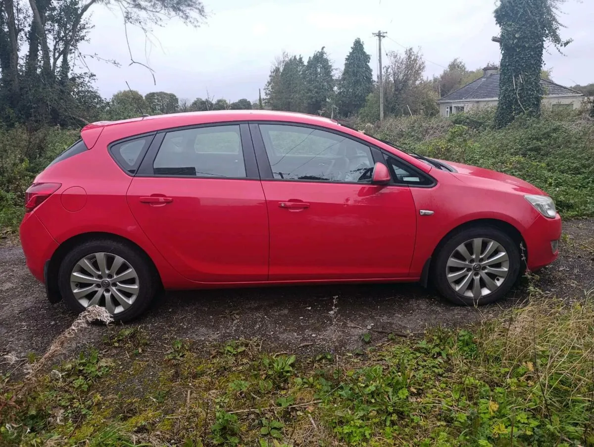 Vauxhall Astra 1.7D - Image 4
