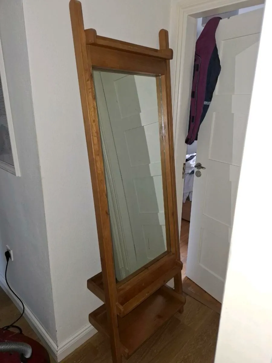 Mirror - Image 2