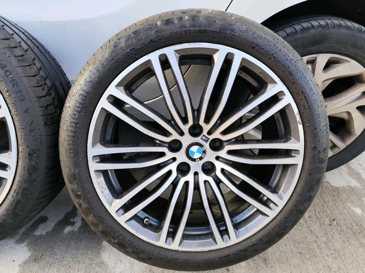 19" BMW 5 series Msport alloys - Image 2