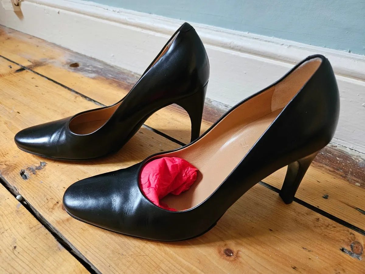 women's Bally shoes, in original box and w/ covers - Image 1