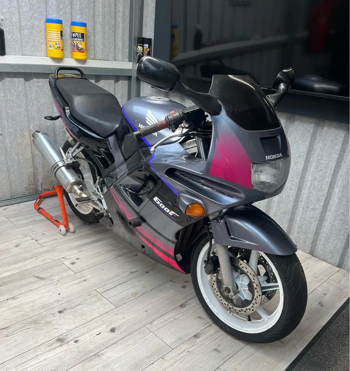 1994 CBR F2 - Image 2