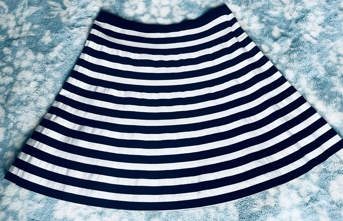 New Ralph Lauren skirt - Image 2