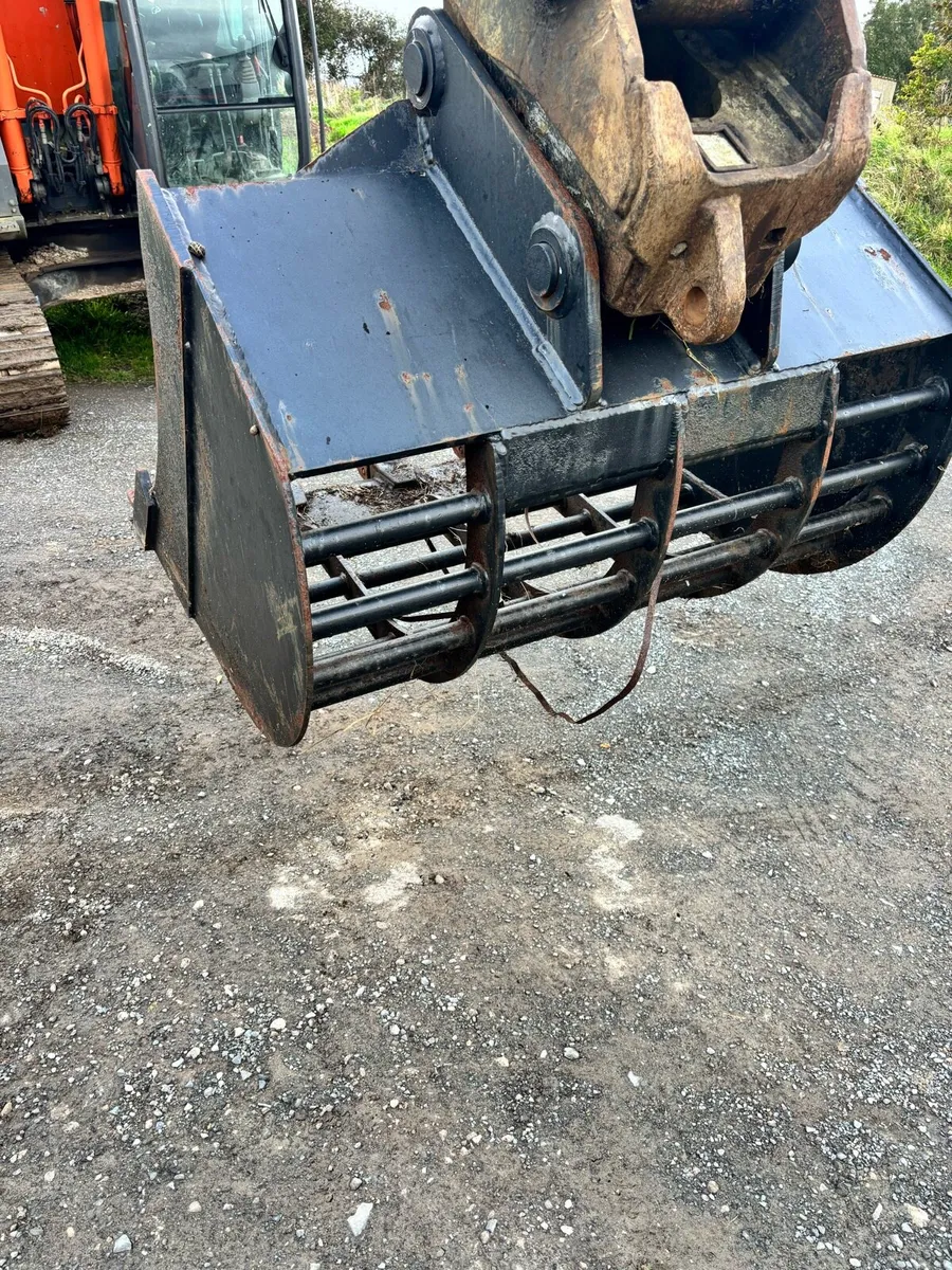 Riddle bucket for 14t machine - Image 3