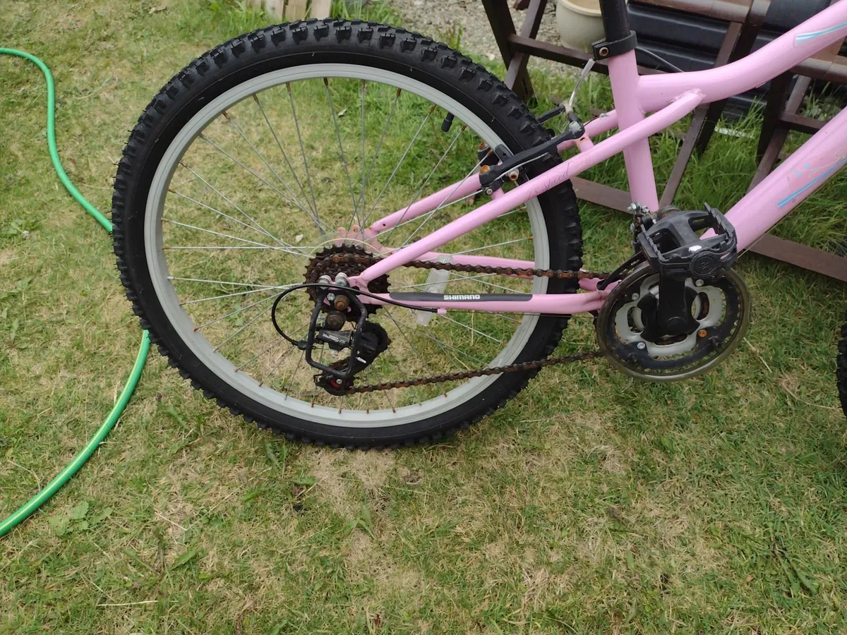 Mountain bike 24" wheels front suspension - Image 3