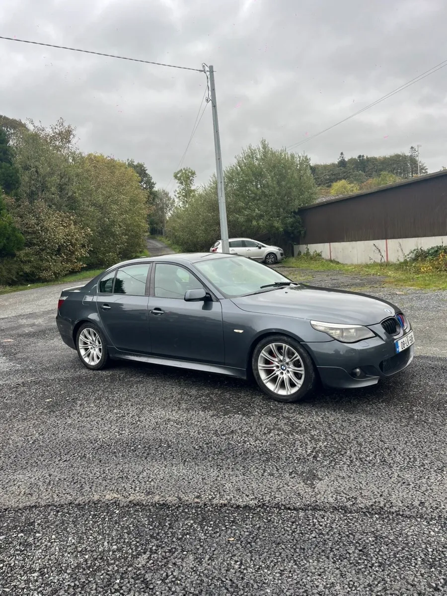 BMW 520 msport - Image 1