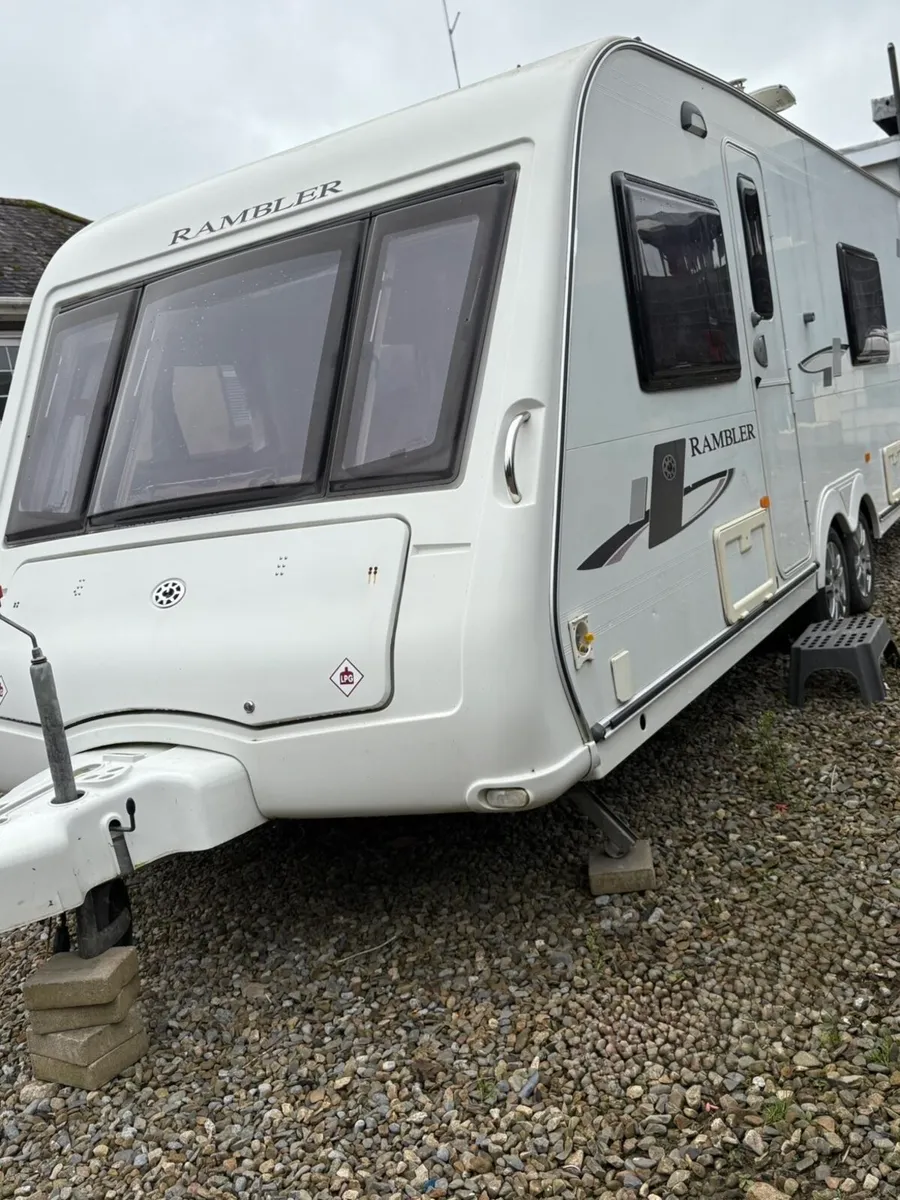 Compass rambler 4/5 berth - Image 3