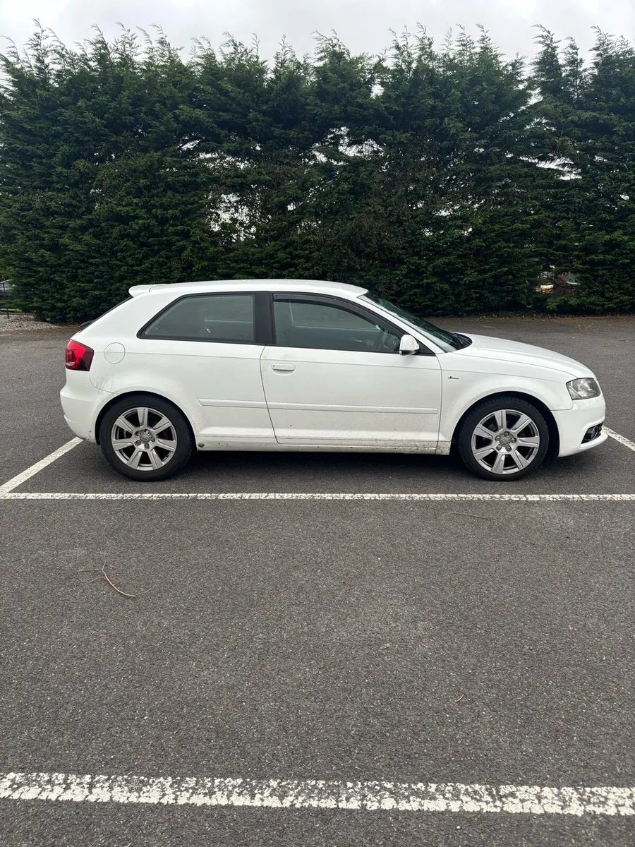 Audi A3 Sportback - Image 1