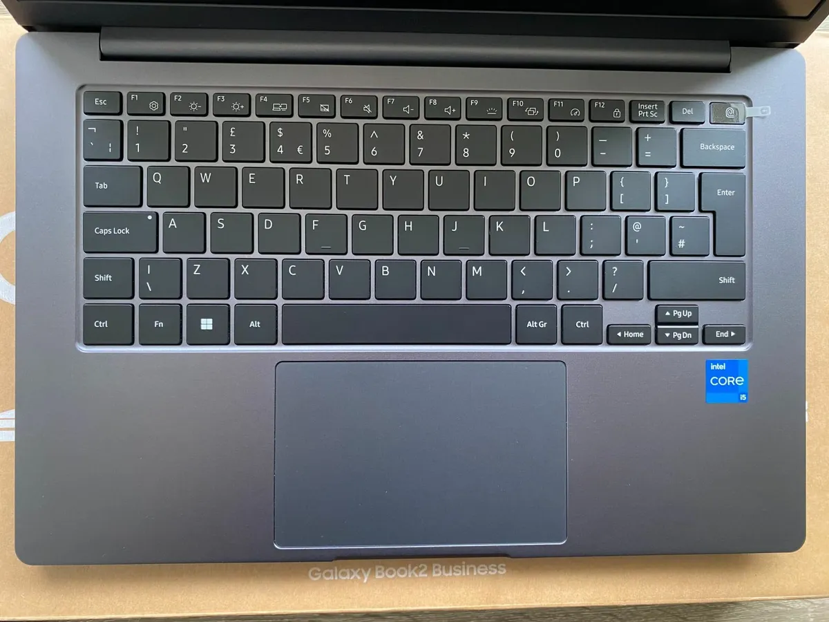New Samsung Galaxy Book2 Buisness 14" Laptop 32GB - Image 4