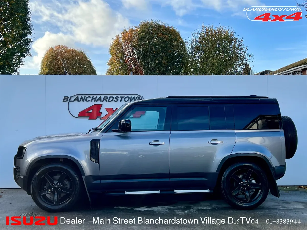 LR DEFENDER D250 TOP SPEC 3 SEAT COMMERCIAL NO VAT - Image 3