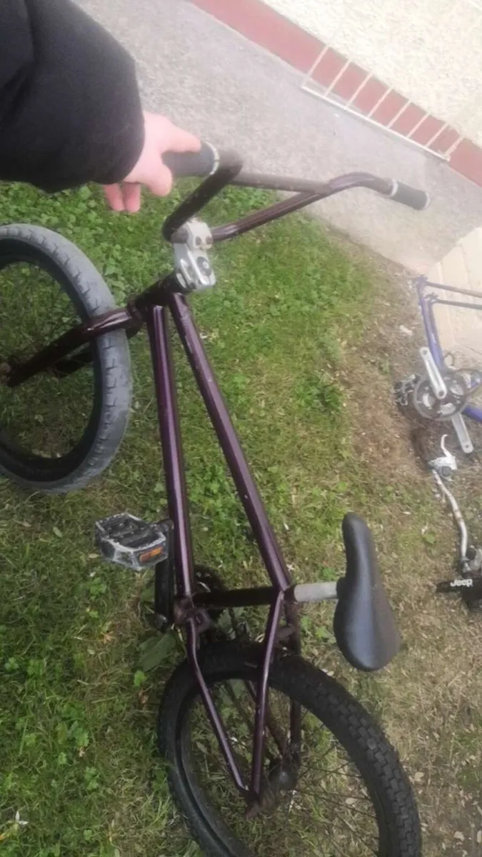 BMX Bicycle - Image 2