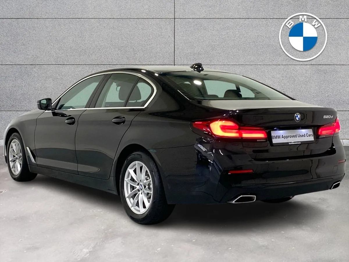 BMW 5 Series 520d SE Saloon - Image 3