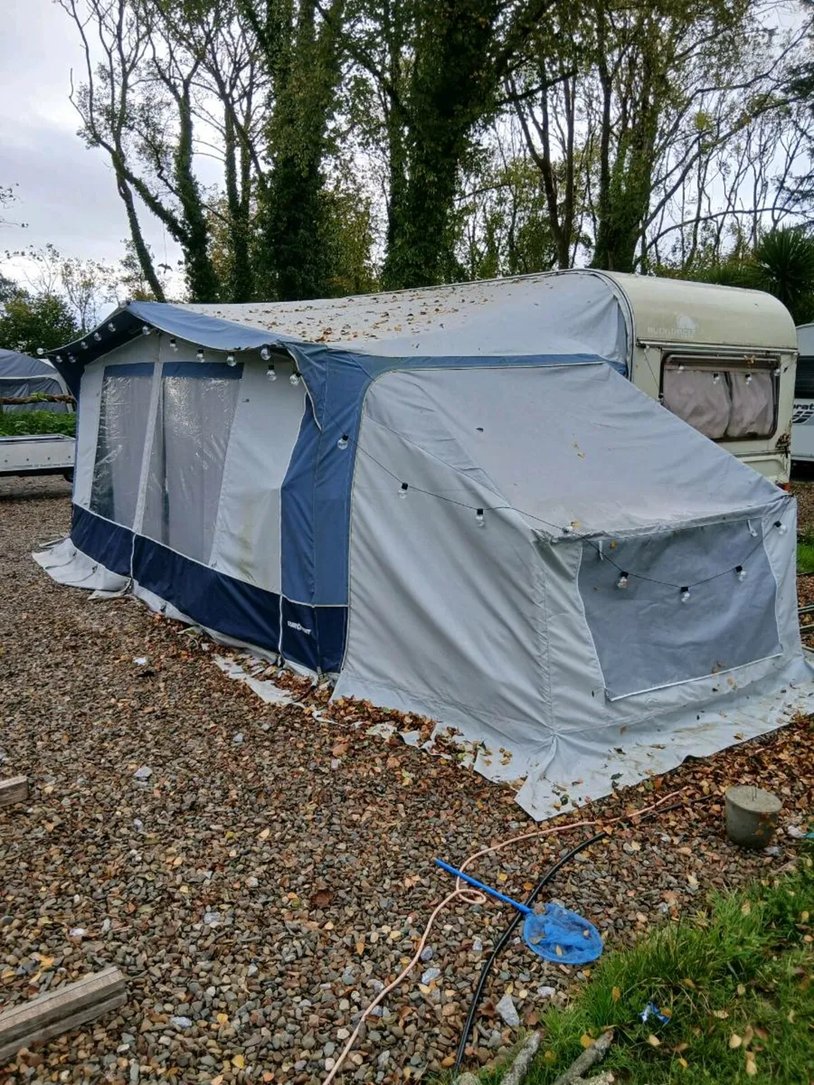 Caravan - Image 3
