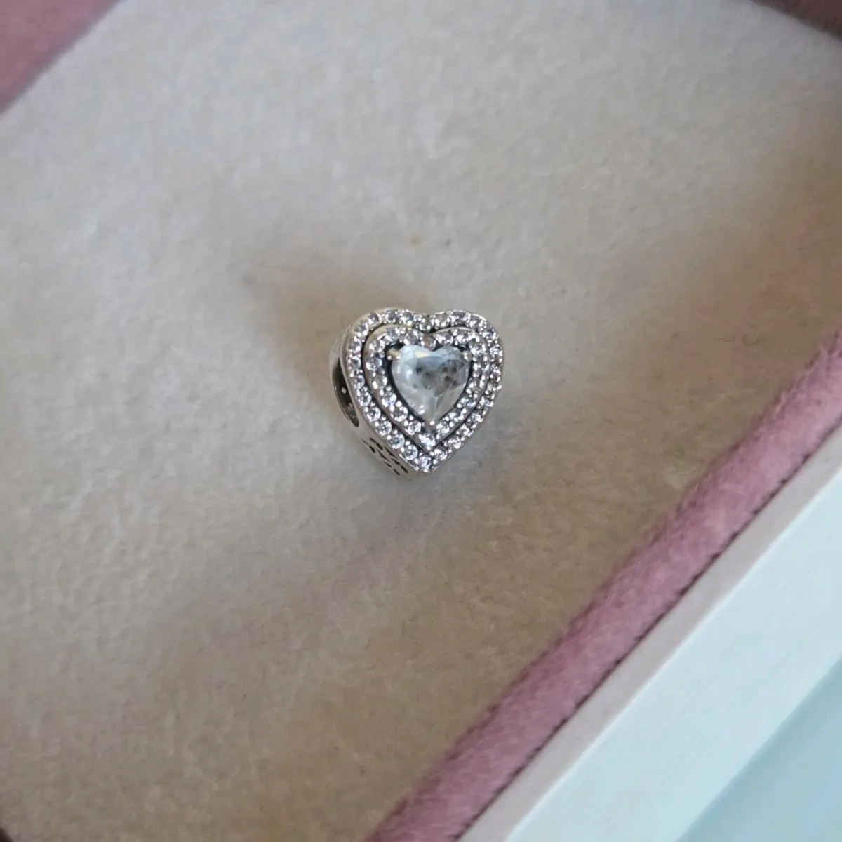 Pandora charm sparkly heart stamp in good conditio - Image 2