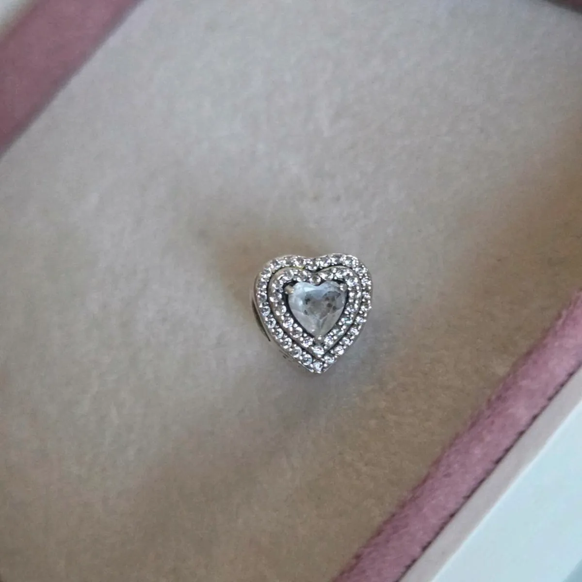 Pandora charm sparkly heart stamp in good conditio - Image 3