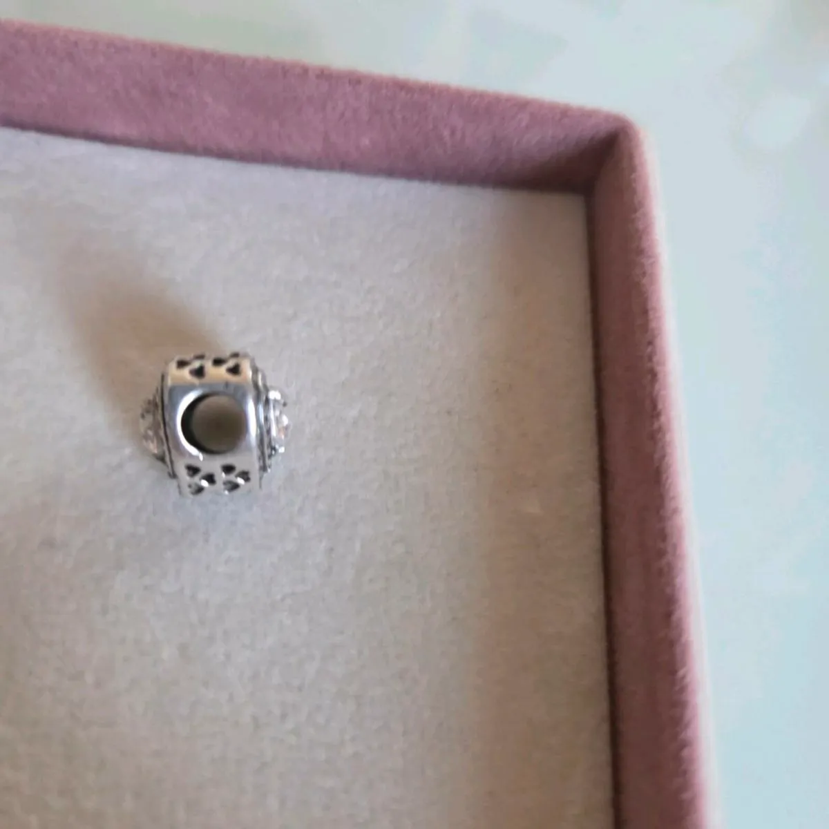 Pandora charm sparkly heart stamp in good conditio - Image 4