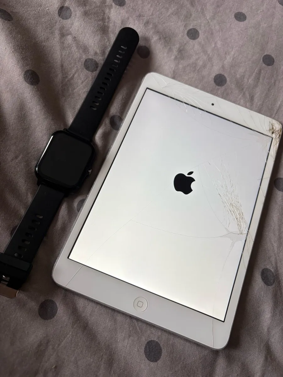 iPad And Watch - Image 2