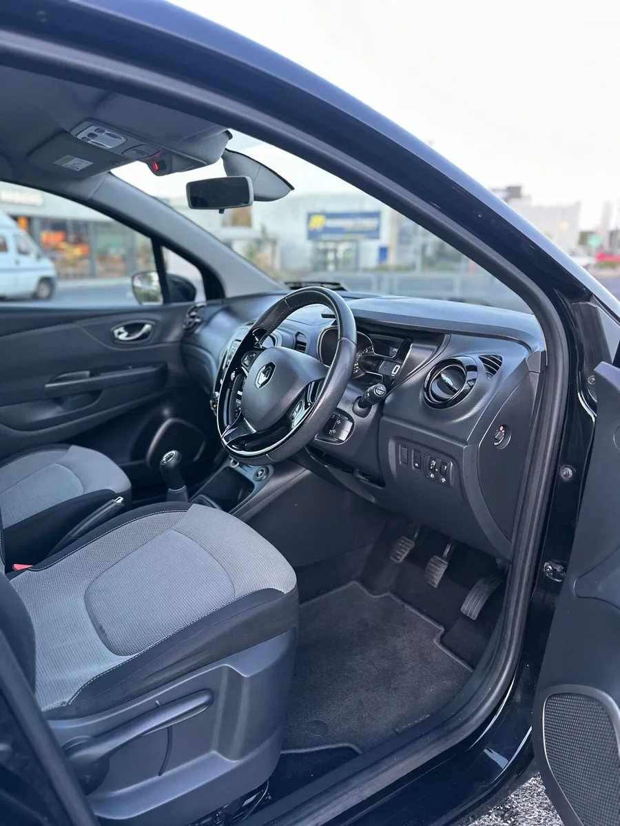 Renault Captur - Image 4