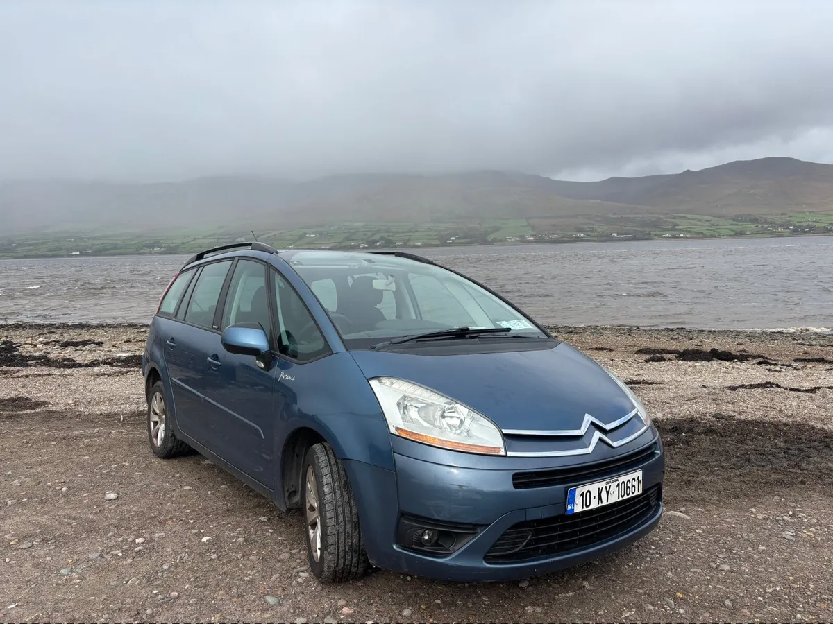 Car - Image 2