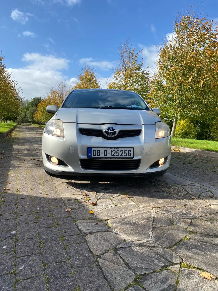 Toyota auris - Image 2