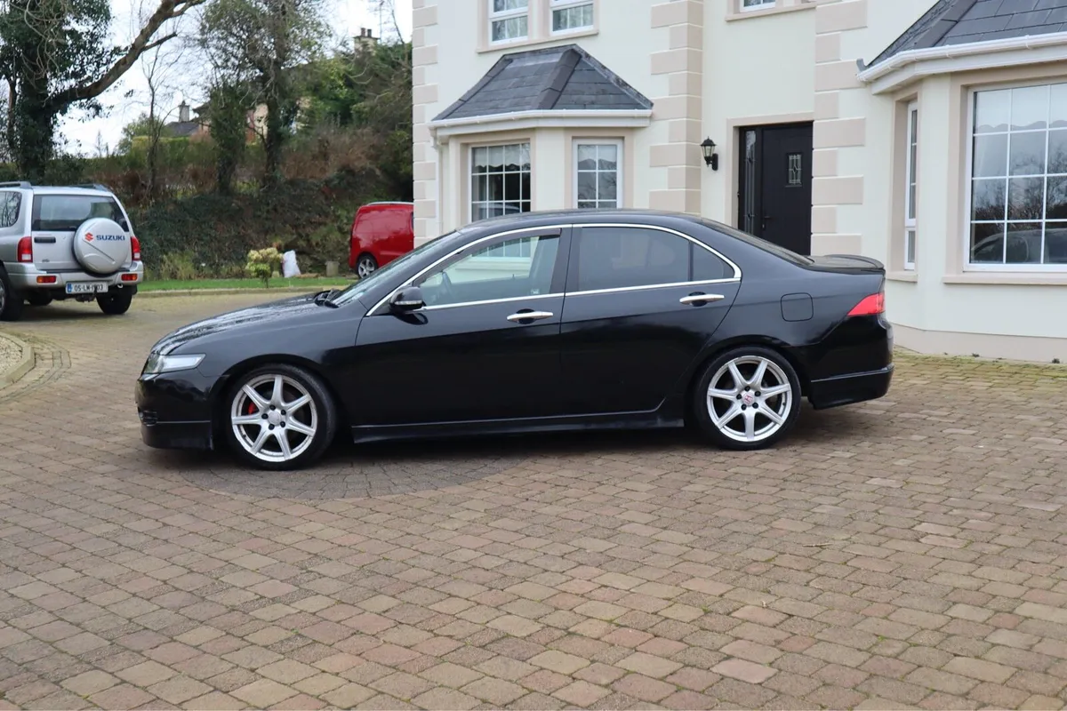 Honda Accord Type-S - Image 4