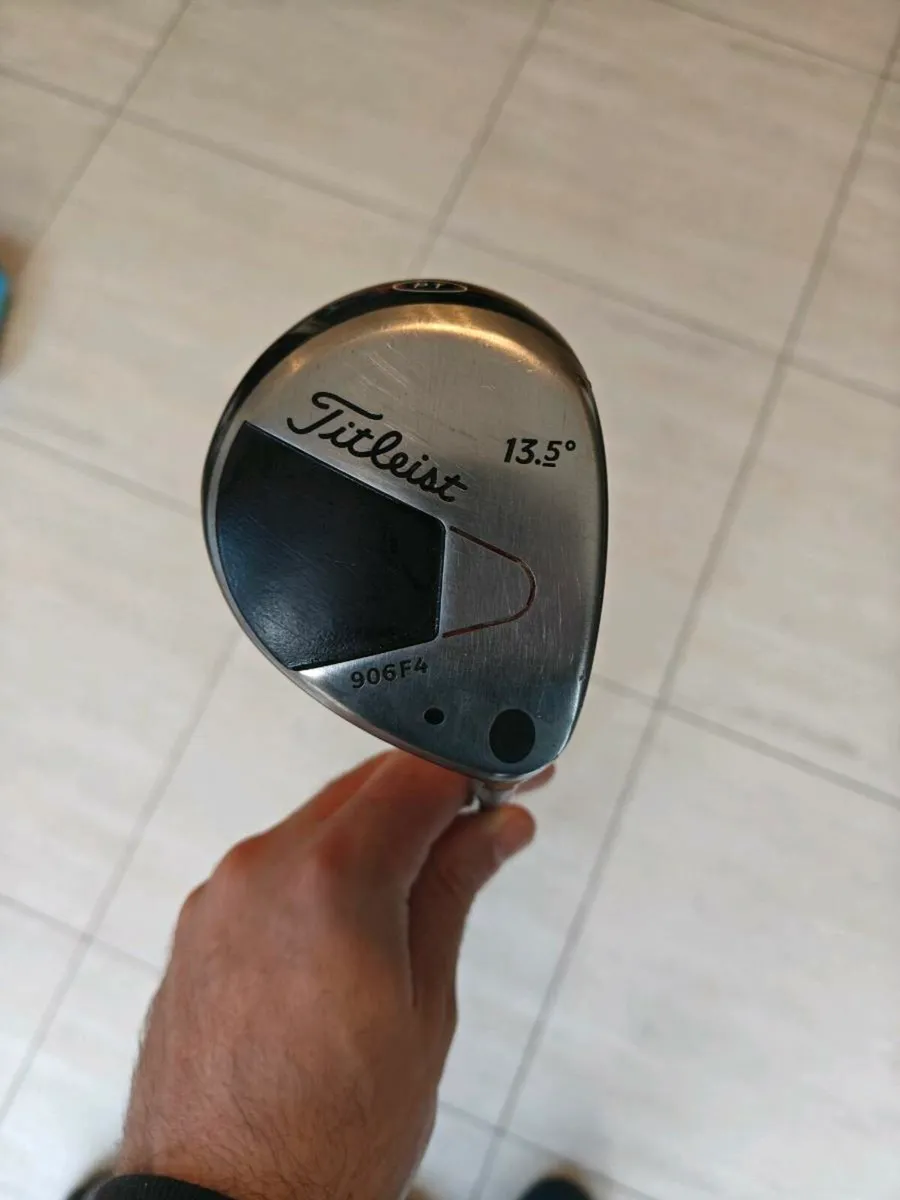 Titleist 906F4 3 Wood – Stiff Shaft - Image 1