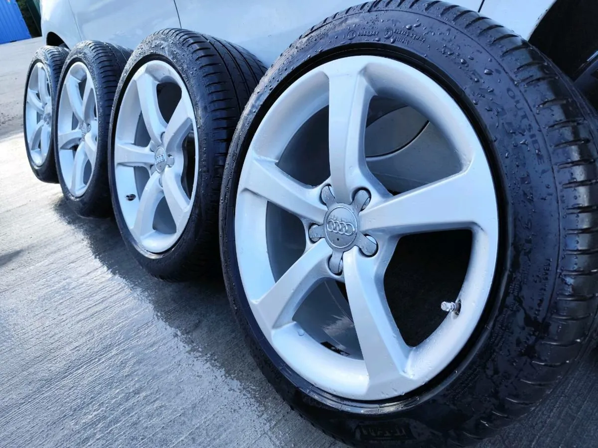 Audi alloy wheels on Pirrelli tyres. - Image 1