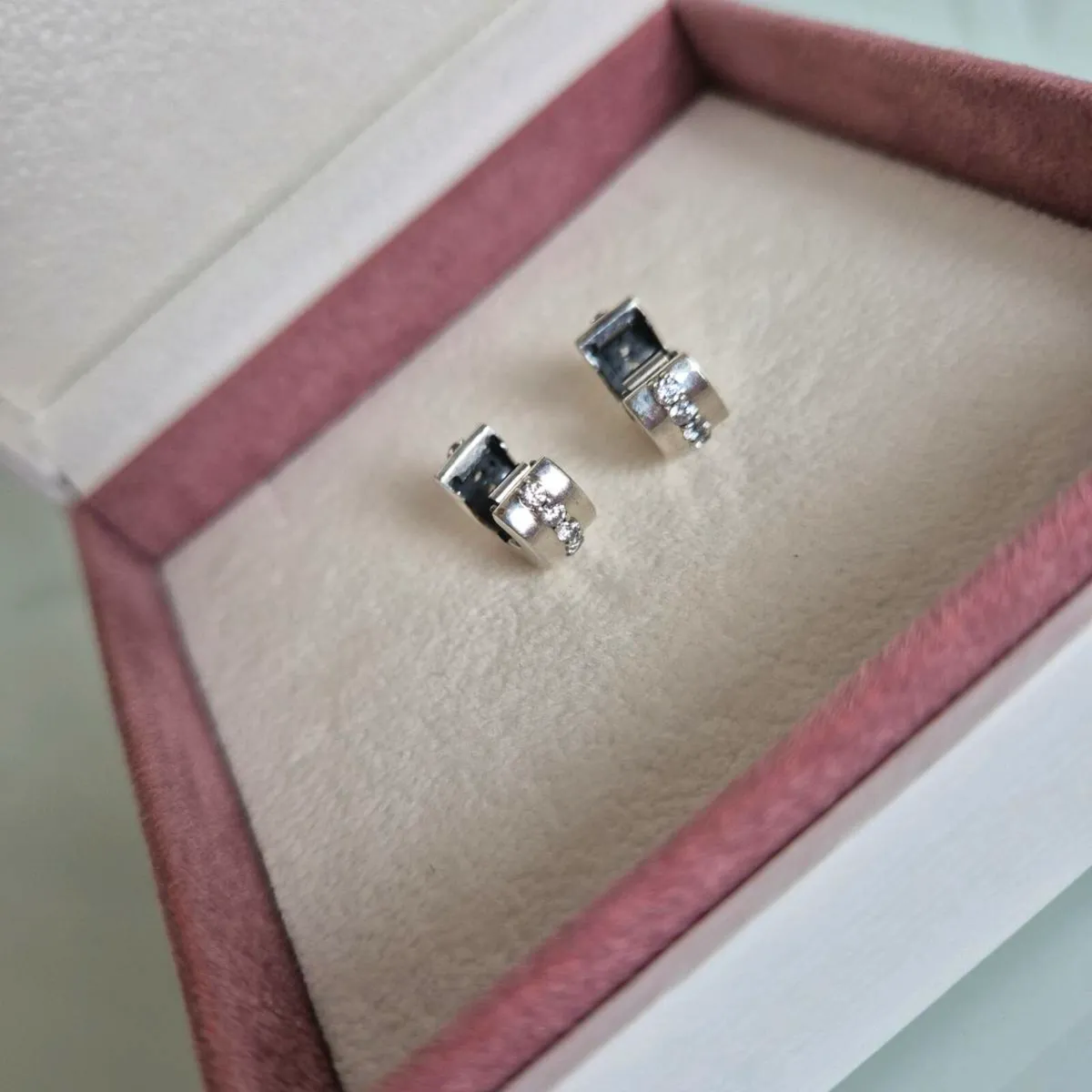 Pandora charm clips sparkly clear - Image 2