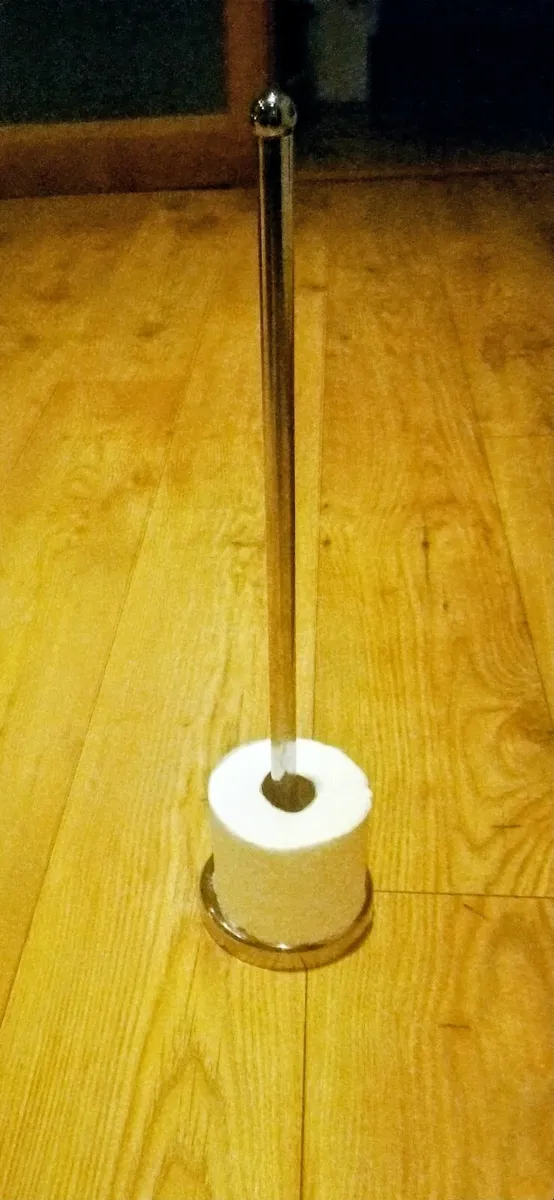 Toilet roll holder floor standing