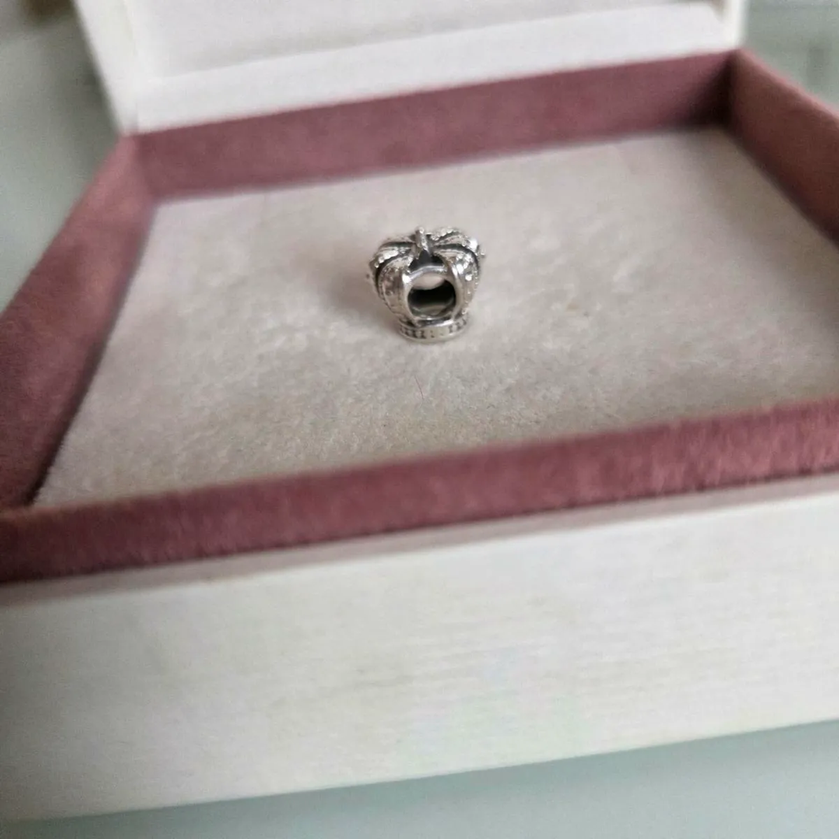 Pandora royal crown charm perfect condition - Image 2