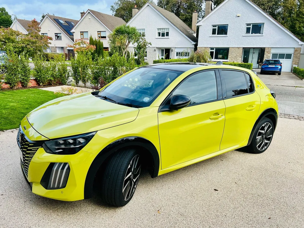 2024 (241) Peugeot e-208 GT - Image 3