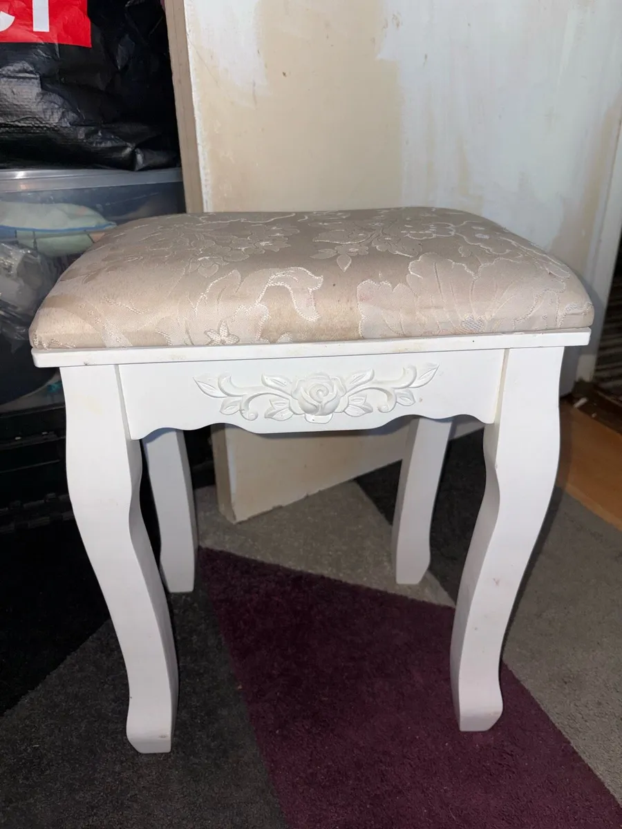 Stool