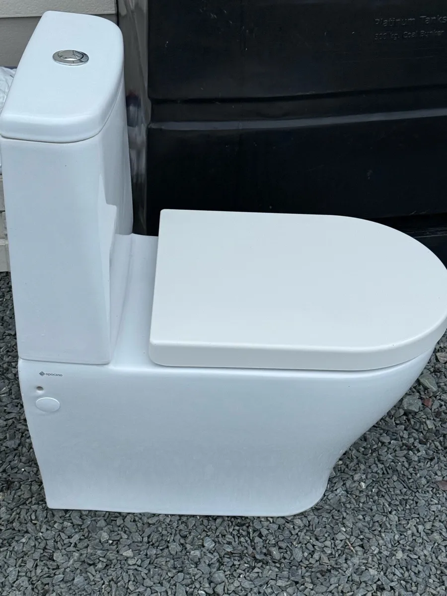 Toilet - Image 1