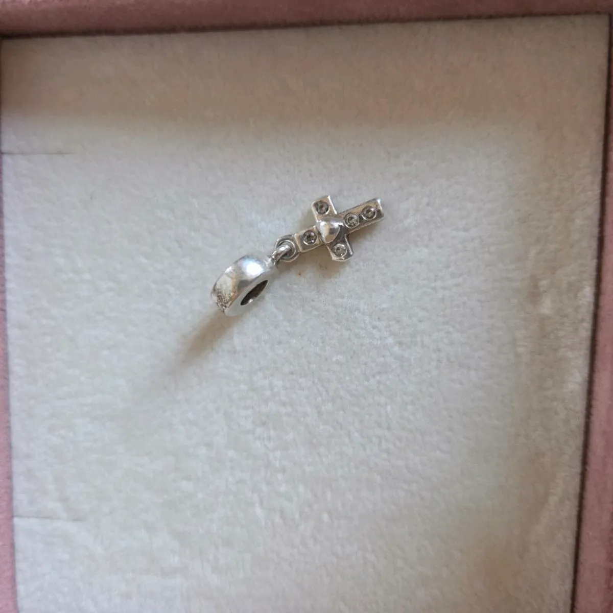 Pandora cross charm in great condition - Image 2