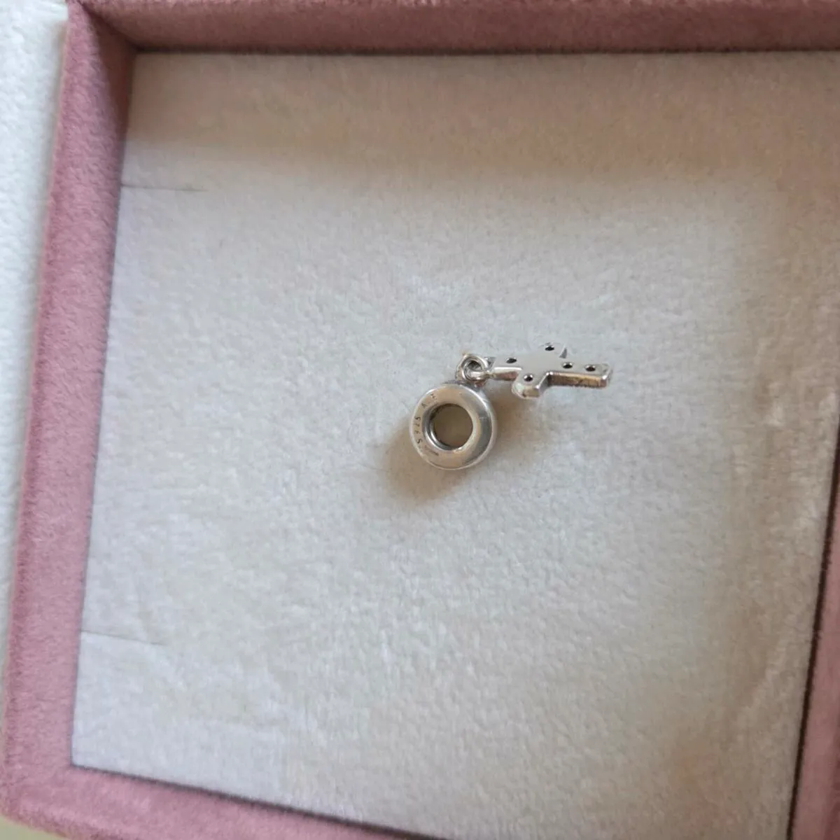 Pandora cross charm in great condition - Image 3