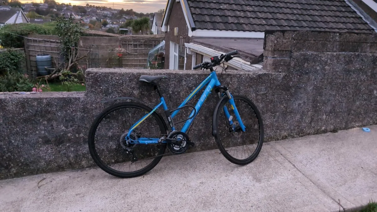 Carrera Crossfire 28inch