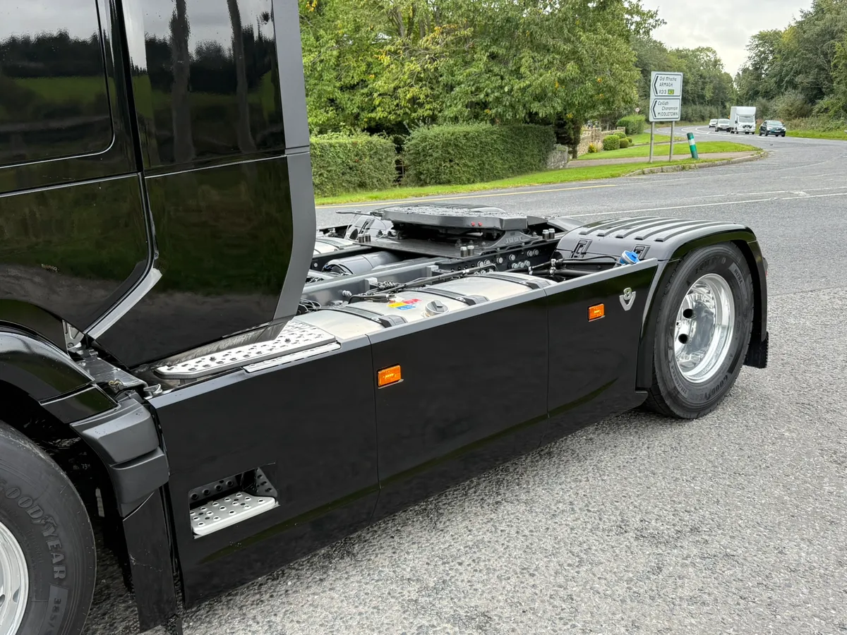 Scania 590s - Image 3